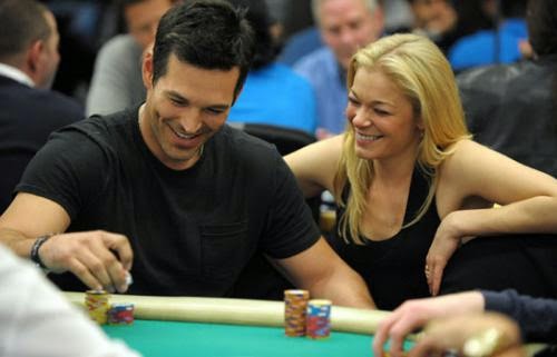 Romantic Comedies Can Ruin Your Love Relationships