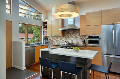 modern-small-kitchen-with-kitchen-island