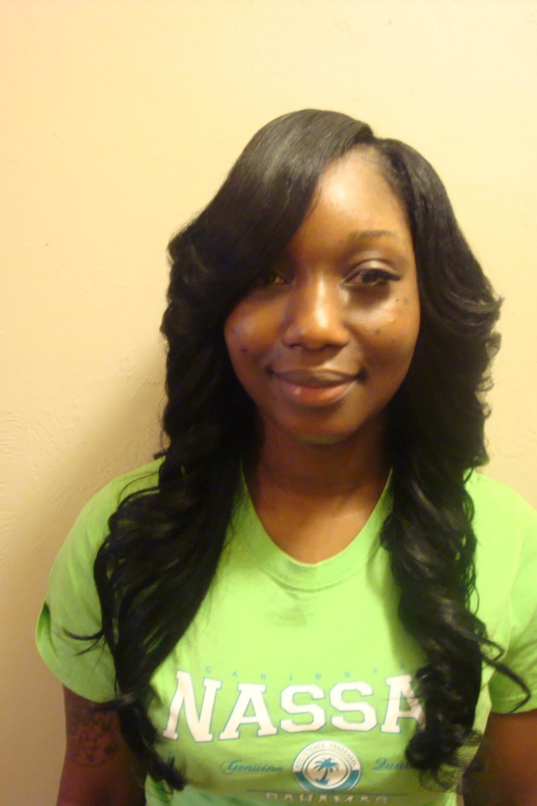 Straight hair layered and curled (Farrah Fawcett Curls) title=