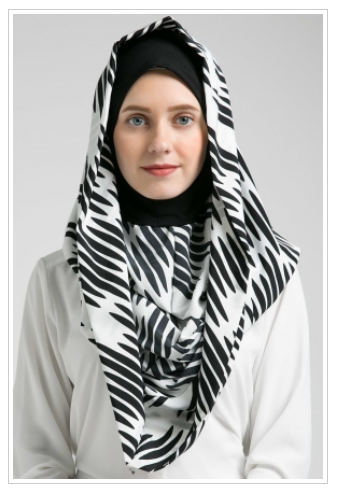 Contoh Model  Hijab Modern  Instan  Praktis Motif Monochrome 2019