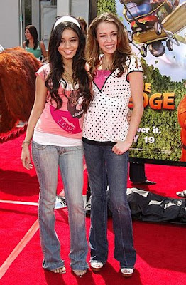 vanessa hudgens and miley cyrus picture