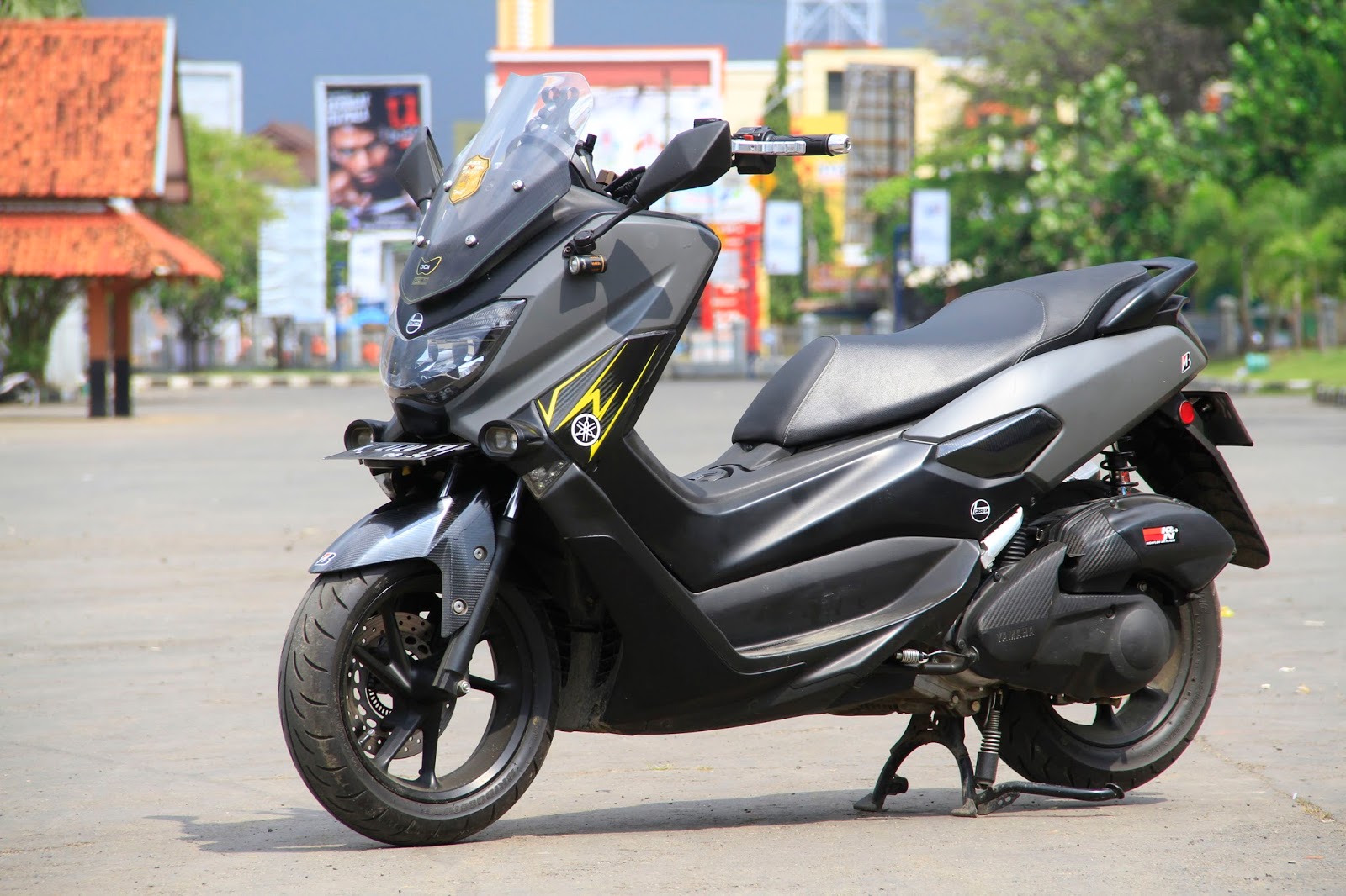 Harga, Spesifikasi dan Modifikasi New Yamaha Nmax 155cc 