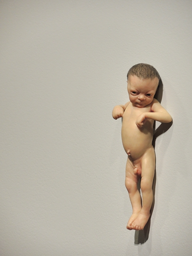 Parijs: Ron Mueck in Fondation Cartier