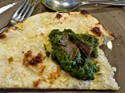 Anglo Indian Cafe & Bar, saag gosht