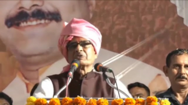 10 हजार से अधिक आय वालों को भी मिलेगा पीएम आवास, मोदी सरकार का बड़ा फैसला