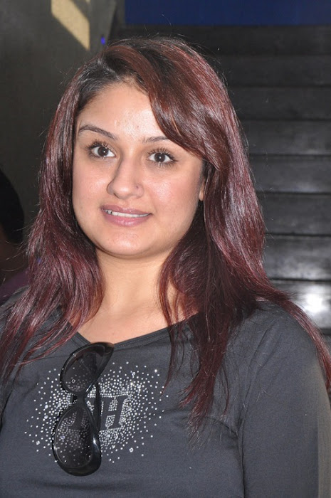 sonia agarwal at movie pressmeet photo gallery