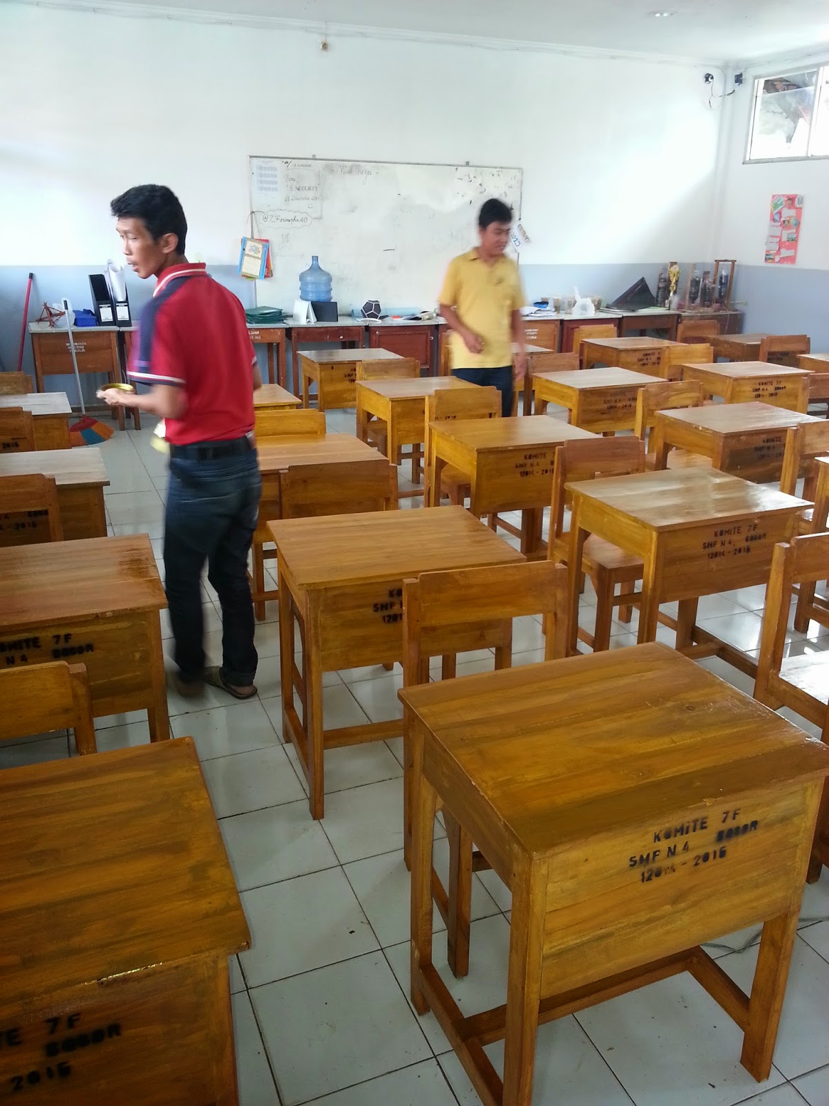  MEJA  KURSI SEKOLAH  KAYU  JATI KOTA BOGOR