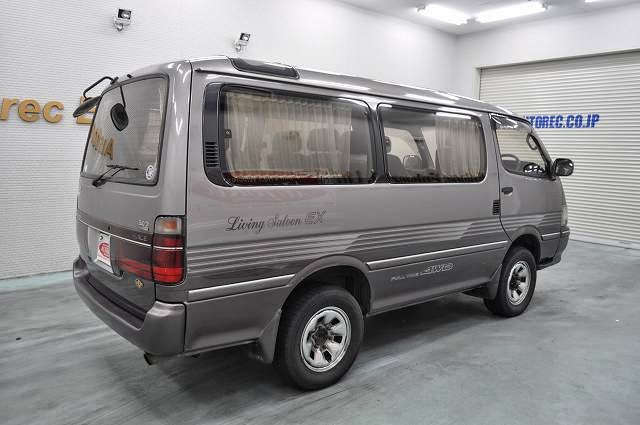 Toyota Hiace Living Saloon 4WD - Japanese used cars