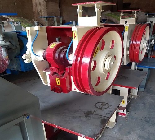 Semi-Automatic Slipper Making Machine 10 Ton