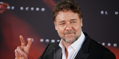 Russell Crowe Photos, News and Videos