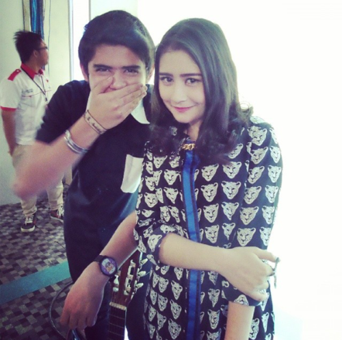 Foto Aliando Dan Prilly