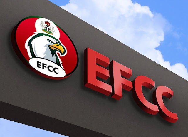 EFCC Freezes 300 Illegal Forex Accounts.