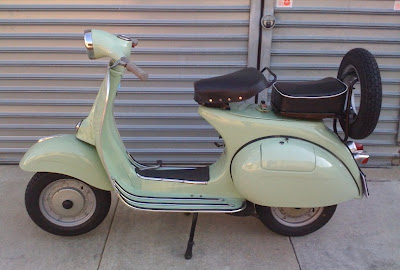 Vintage Vespa VBB