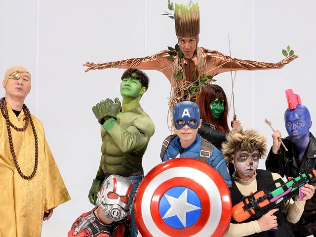 Pahlawan Running Man Siap Selamatkan Dunia Di Sesi Pemotretan Kostum Avengers