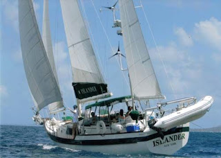 Charter ISLANDER and Learn to Sail