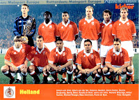 SELECCIÓN DE HOLANDA - Temporada 1995-96 - Van der Sar, Seedorf, Helder, Bergkamp, Danny Blind y Ronald De Boer; Witschge, Numan, Reiziger, Marc Overmars y Frank De Boer - HOLANDA 3 (Seedorf, Mulder y Overmars) NORUEGA 0 - 15/11/1995 - Eurocopa de 1996, clasificación - Rotterdam, Holanda, De Kuip Feijenoord