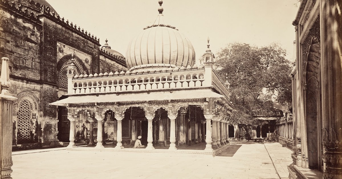 Hazrat Nizamuddin Dargah Tomb Of Sufi Saint Khwaja Nizamuddin Auliya