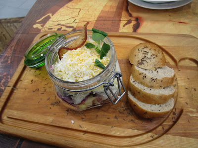 Herring plate