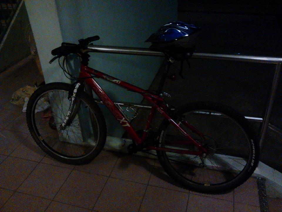 Bike Red Aleoca XT Aluminum 6061 Triple 