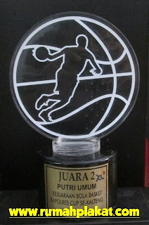 Jual Piala Surabaya, Piala Akrilik Harga Murah, Toko Piala Surabaya, 0856.4578.4363