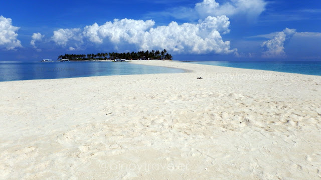 white sand sandbar Kalanggaman Island