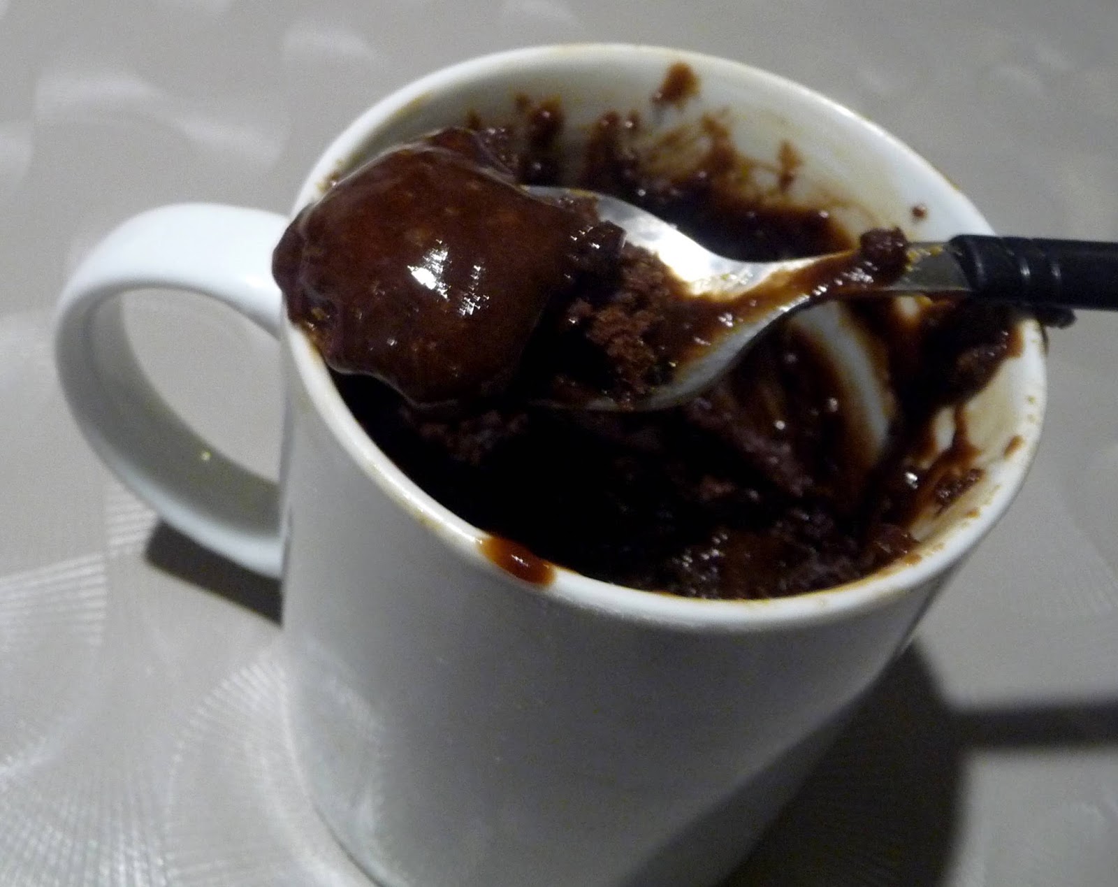 Cuillere Aiguille Et Scie Sauteuse Mug Cake Coulant Au Chocolat