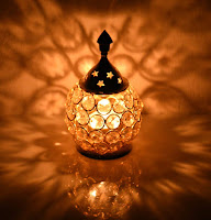 Decorative Brass Crystal Oil Lamp, Tea Light Holder Lantern Oval Shape Gifts Home Decor Lamp