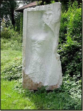 Eva Burkey's sculpture - Balance
