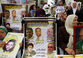 Familiares pedem libertação dos prisioneiros palestinos