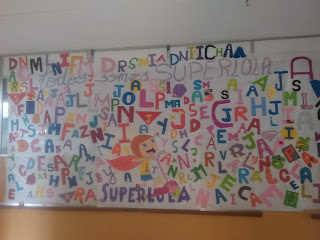 Resultado de imagen de superlola mural