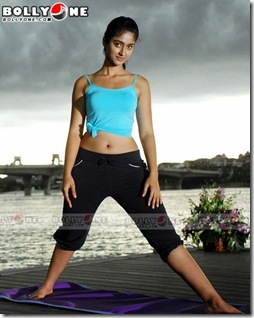 illena-yoga-pics-4