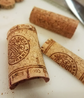 Tutorial on peeling corks with an Instant Pot #clubscrap #instantpot #smokingloon #corkcrafts
