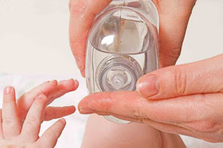 Benefits of Baby Oil for Baby, Child, and Adult