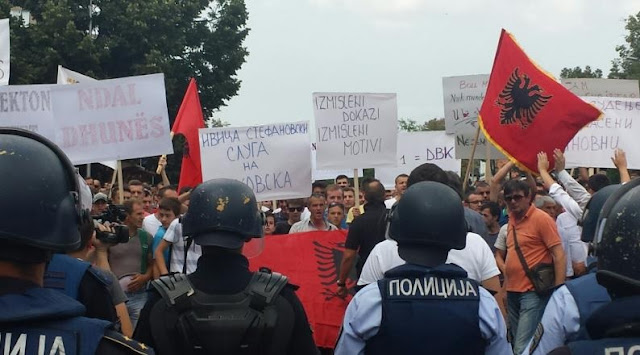 Albanians protest in Skopje