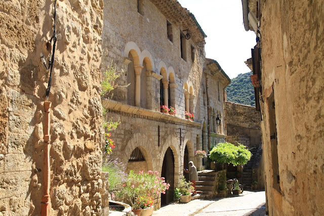 saint-guihlem-ruelle