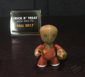 Toy Fair 2017: Mezco's Horror Toys Mezitz Trick R Treat