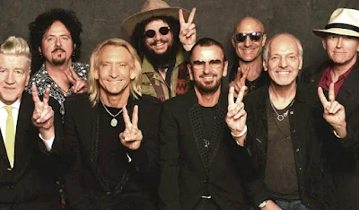 Ringo Starr and His All Starr Band: A Jornada Musical Além dos Beatles