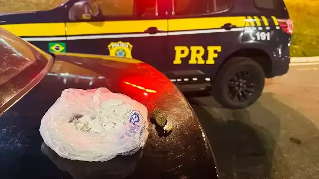 Motorista é preso com drogas durante abordagem na Rodovia Régis Bittencourt