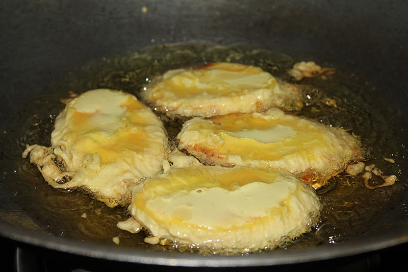 Pisang Tanduk Goreng - Azie Kitchen