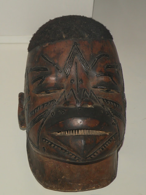 African mask from Mozambique 