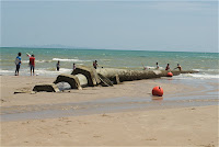 Jomtien Beach | Sewage Pipe | 9th May 2008.