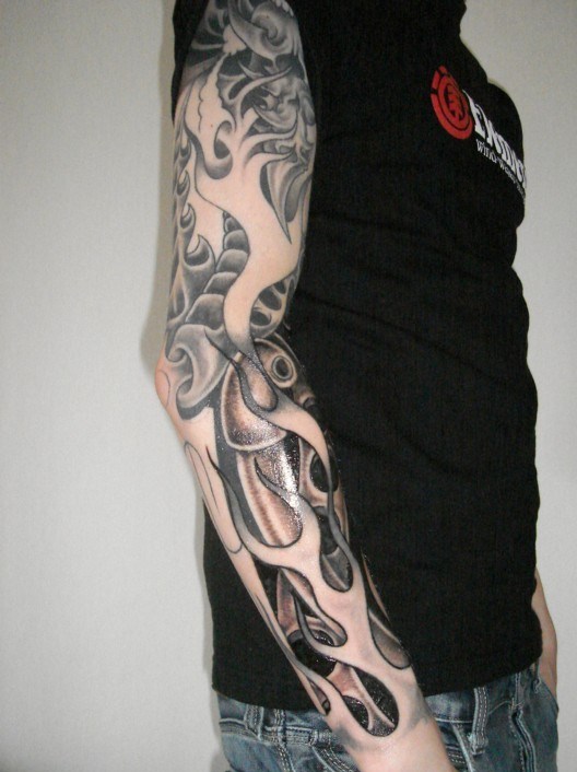 Otherwise you can go for a full sleeve tattoo arm design starting from 