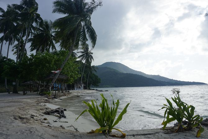 Lansekap Pantai Bobi Karimunjawa