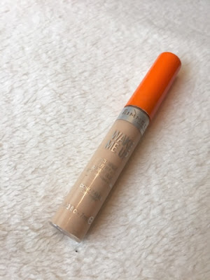 Rimmel's wake me up concealer in the shade 'Ivory'