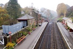 2011.11.08 at 21h38m36s Goathead Rail Station