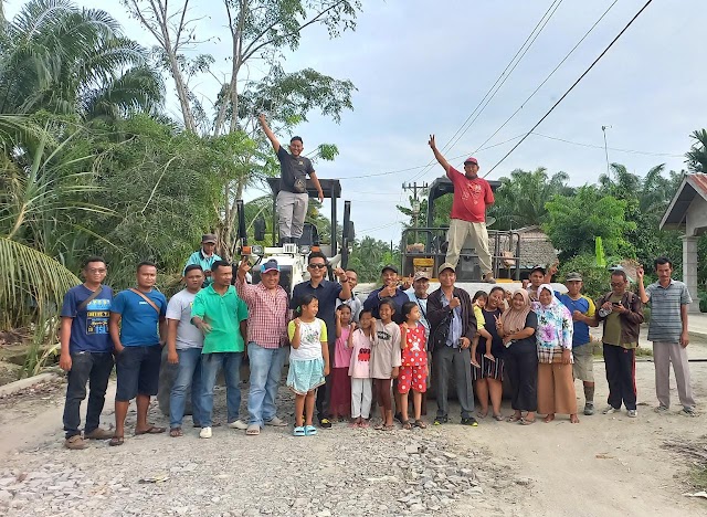 Terimakasih Bupati Batu Bara Telah Memperbaiki Jalan Desa Sei Mentaram Kecamatan Nibung Hangus 