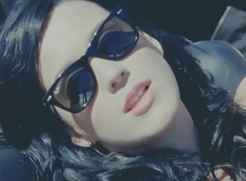 katy perry teenage dream. Katy Perry Sunglasses in