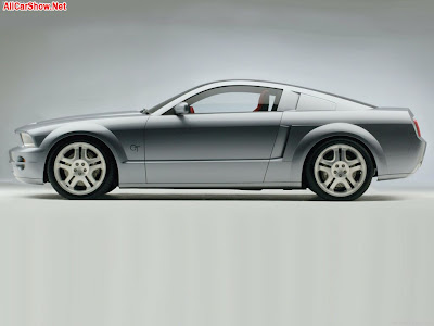 2003 Ford Mustang GT Coupe Concept