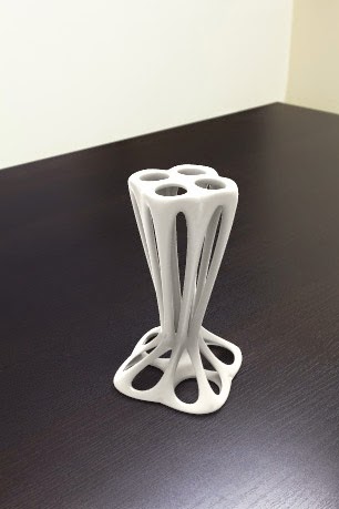 Çiçekleriniz İçin 3D Yazıcı Baskısı Şık Bir Vazo 1