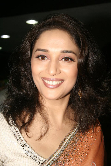 Most Popular Celebrities Madhuri Dixit HD Wallpapers